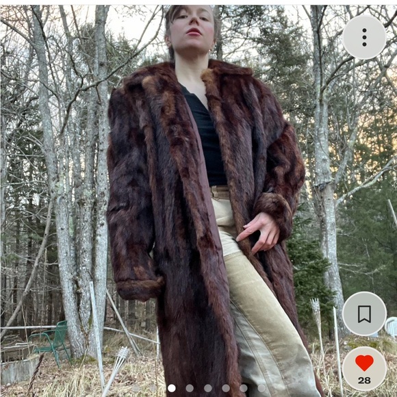 authentic fur coat - Picture 3 of 8